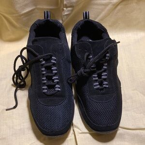 Women's Black Athletic/Dance Shoes